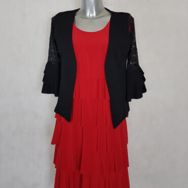 robe de soirée pour femme grande taille rouge à volants parfait pour tenu mariage femme grande taille porté avec une veste blazer.vetements femme grande taille moderne