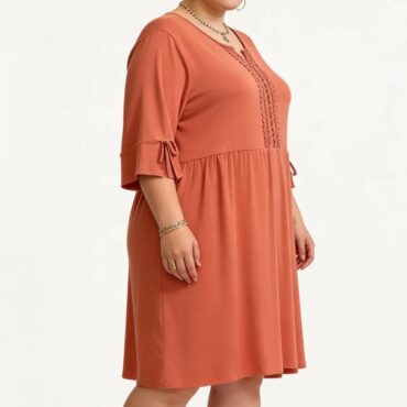 robe rouge volante femme ronde chic corail col v