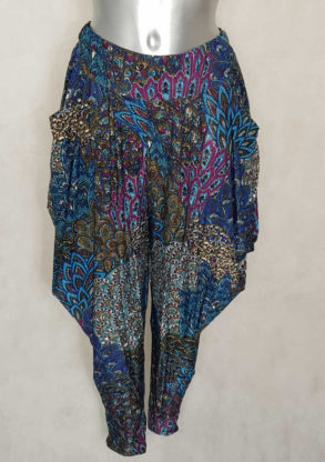 Pantalon sarouel femme imprimé aztèque taille haute élastique.