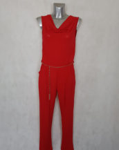 Combi-pantalon femme chic rouge à ceinture col bénitier et sans manches