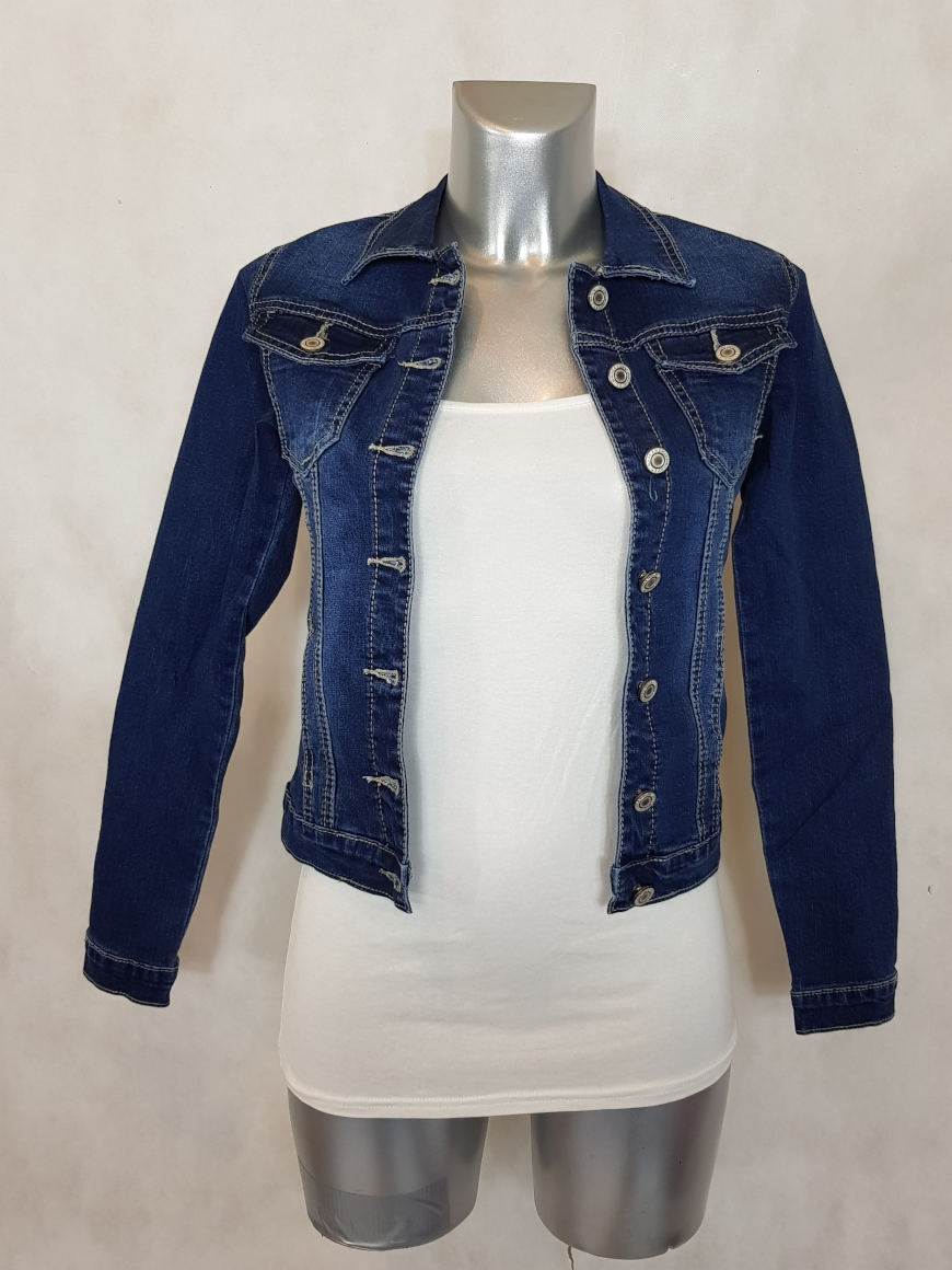 veste femme en jeans bleu délavé cintrée courte - Caprices de