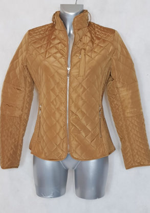Doudoune légère femme camel matelassée col montant .