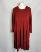 Robe pull mi longue tendance femme ronde