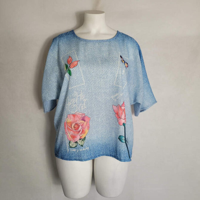 haut original femme forte en lin coton avec motif jeans et fleur col rond parfaite pour l'été