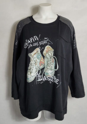 Tshirt noir motif original femme grande taille