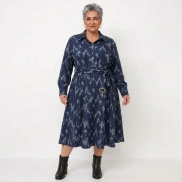 robe de soirée bohème chic femme grande taille style gitane motif marine porté par femme senior