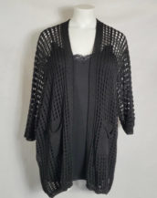 Gilet ajouré tendance femme grande taille