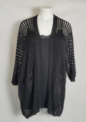 Gilet ajouré tendance femme grande taille