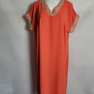 Robe longue amincissante pour femme ronde;Robe longue chic colorée femme ronde col -vetements senior femme.vetements femme grande taille moderne