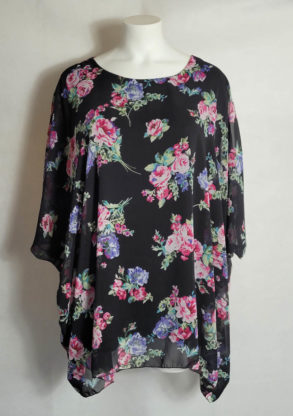 Tunique ample chic fleurie femme ronde
