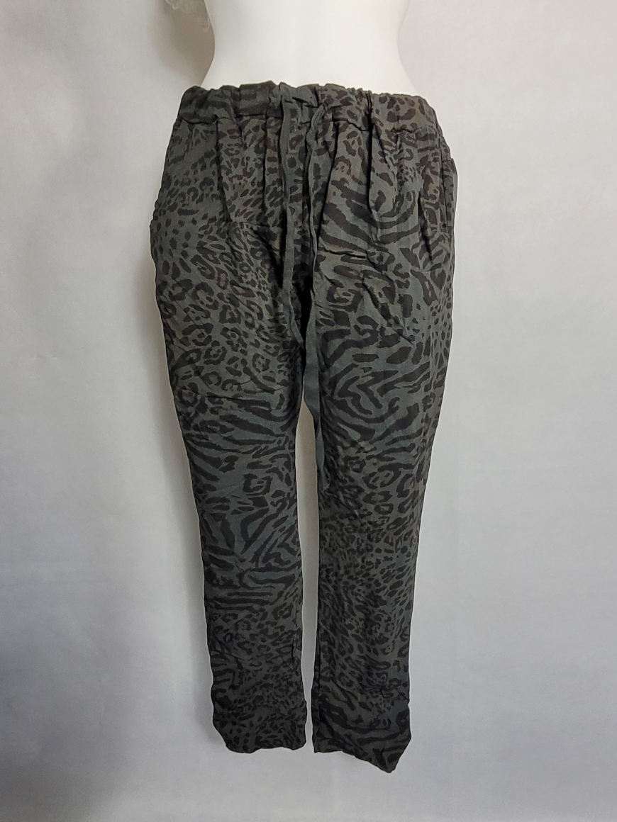 Pantalon léopard kaki femme grande taille3