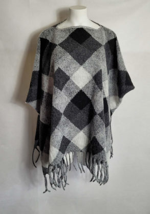 Pull poncho laine femme grande taille col rond