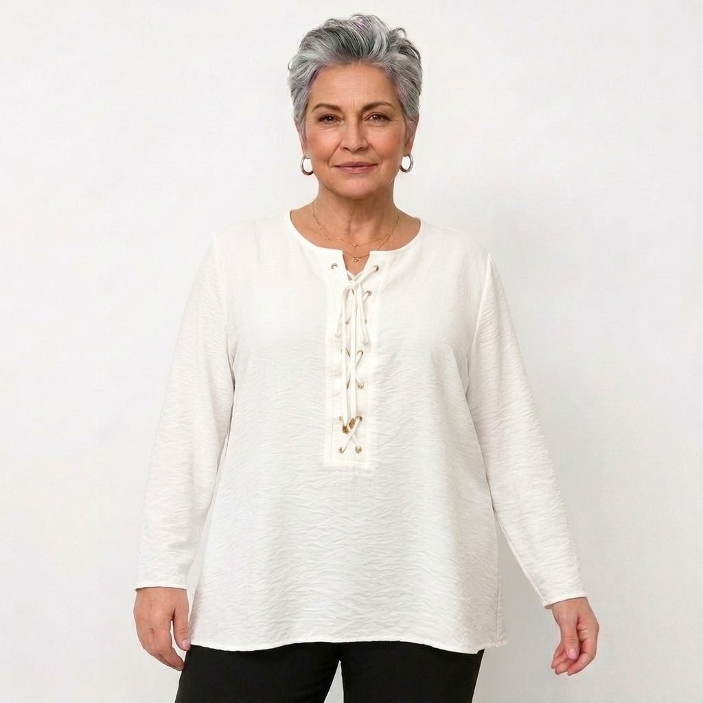 Femme 50 + portant tunique femme blanc