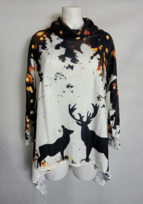 Pull large col roulé asymétrique femme ronde