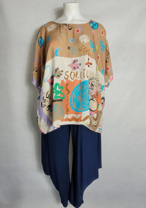 Tunique oversize motif beige femme ronde