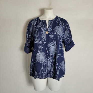 blouse bohème coton femme avec manches courte marine fleurie conçue pour dame ronde