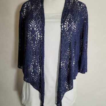 boléro crochet asymétrique marine femme