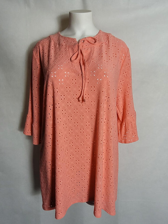 chemisier rose broderie femme ronde col rond