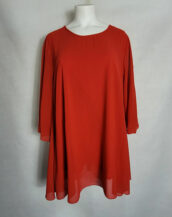 blouse longue chic voile rouge femme ronde