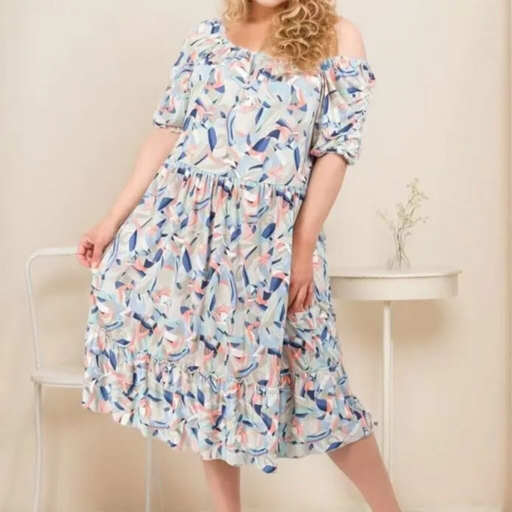 Robe évasée mi longue à motif | femme grande taille élégante | Manches courtes bouffantes