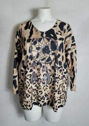 Pull fin animal beige femme grande taille