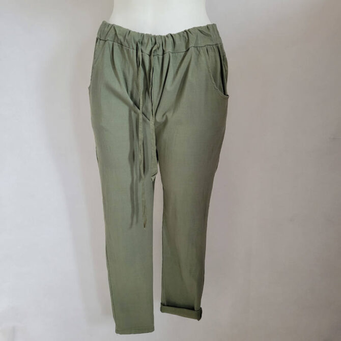 pantalon chino kaki femme coupe carotte extensible