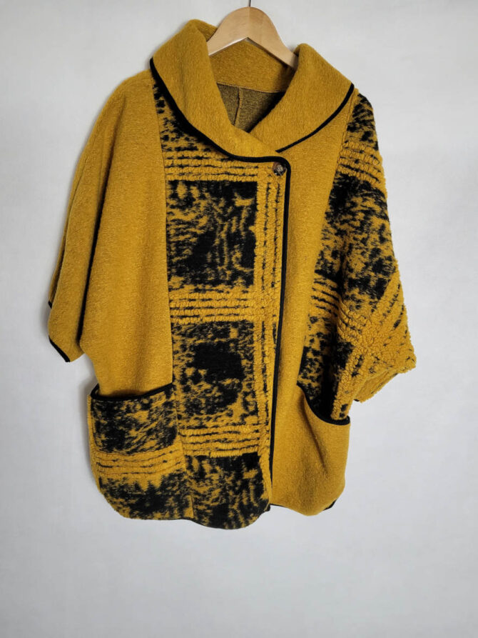 cape veste femme laine originale jaune femme élégante