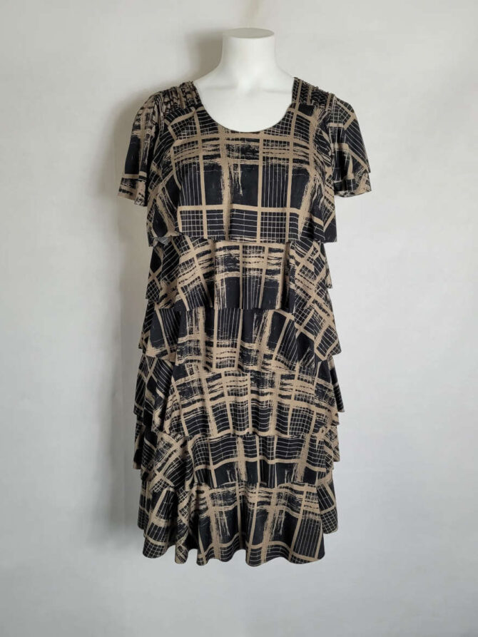 Amincit: Robe trompe l'oeil – Image 2