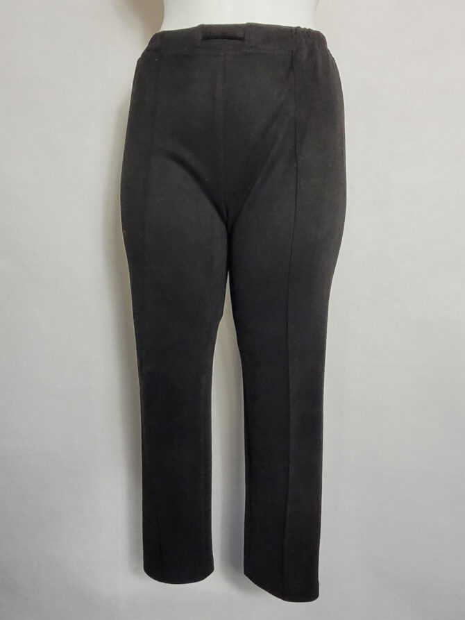 Pantalon chic confort daim noir femme ronde