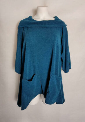 Pull capuche original bleu femme ronde