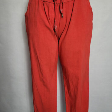Pantalon femme taille elastiquee. Pantalon confortable rouge femme grande taille