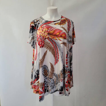 haut fluide femme chic pour ronde avec manches courtes et col rond