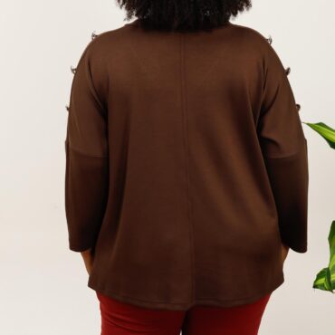 pull fin femme col v pour ronde et motif leopard