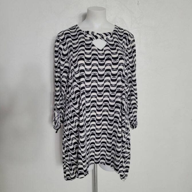 haut femme noir et blanc manches longues ajustable Mode femmes rondes
