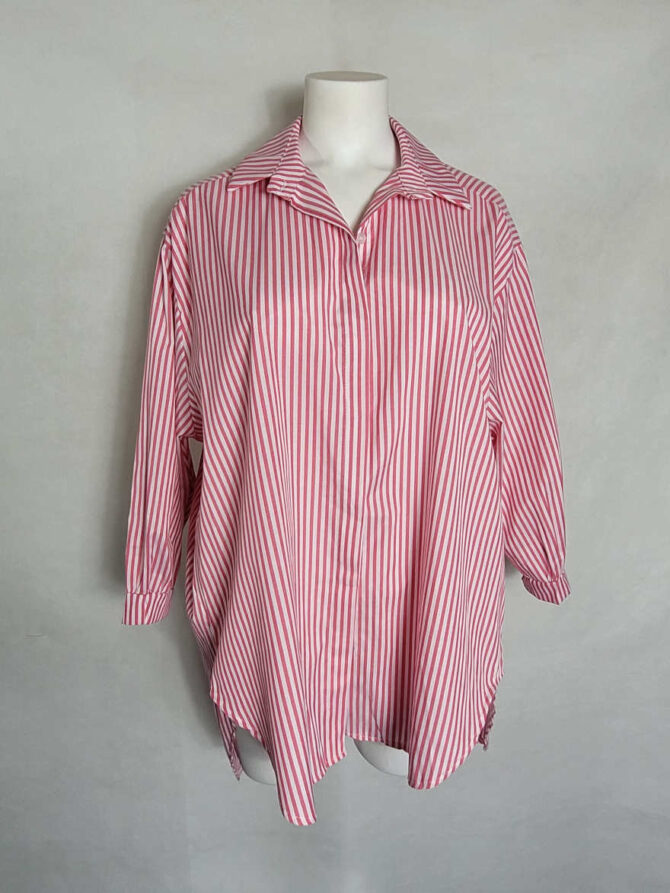 chemise femme rayée. vêtements pour femme forte, grande chemise femme, rayures rose