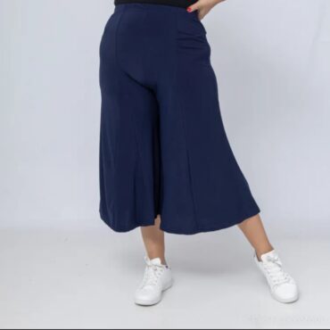jupe culotte courte fluide femme coupe évasée matière extensible convient pour toutes les silhouettes.