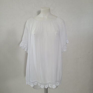 Tunique blanche boheme col rond et manches courtes