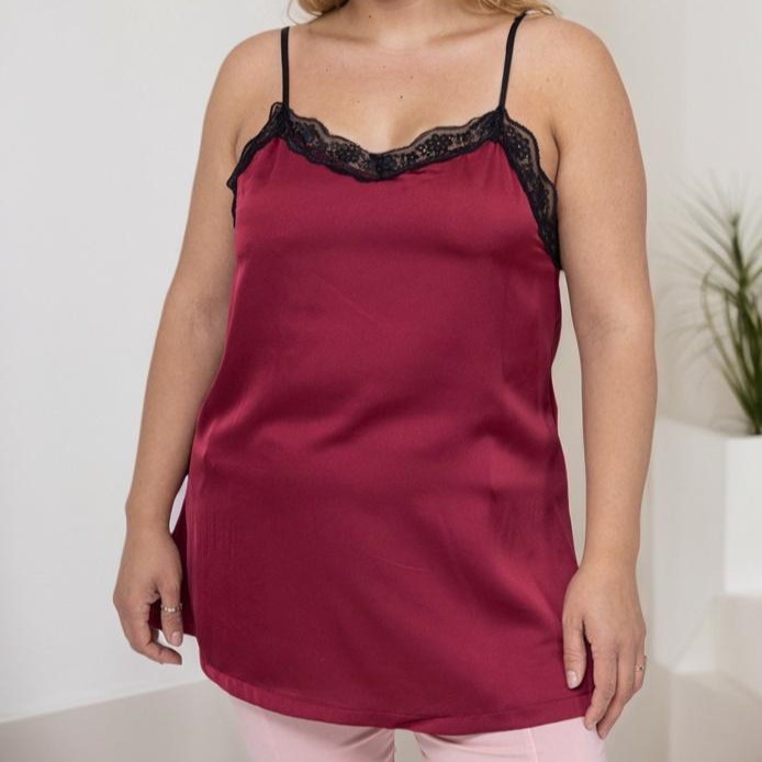 Debardeur femme ample à fines brides en dentelle à satin couleur bordeau