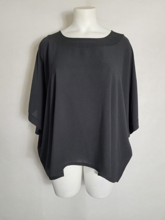 Blouse femme grande taille chic. tunique poncho noir femme ronde col rond
