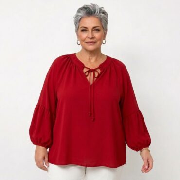felmme senior portant tunique été femme rouge