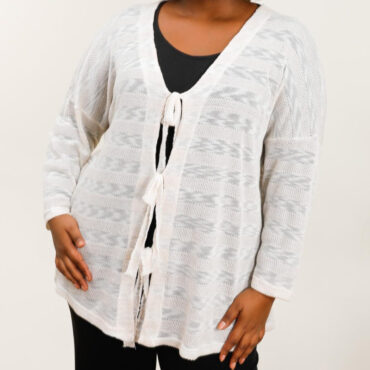 gilet léger femme ronde beige ajouré vêtement grande taille femme ronde