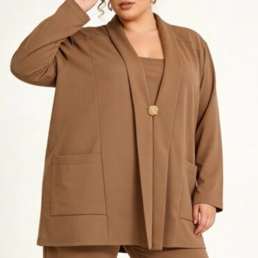 veste tailleur grande taille femme beige souple | costume femme classe