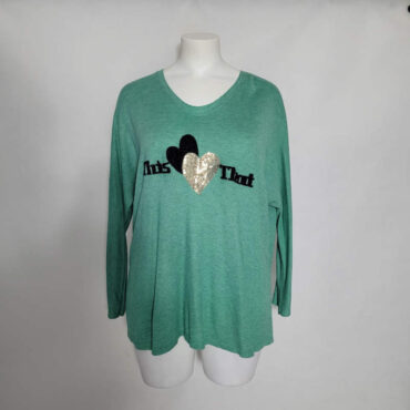 pull femmes rondes col V manches longues couleur verte