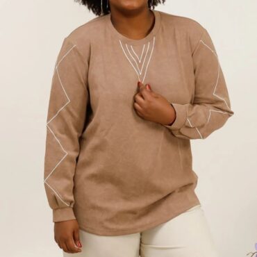 sweat shirt pull fin femme col rond maille légère conviens pour senior femme couleur camel et manches longues