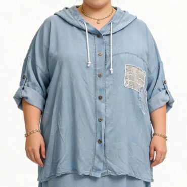 veste en jean longue pour femme forte fermeture bouton manches ajustable bleu clair : Comment porter une chemise quand on a du ventre femme ?