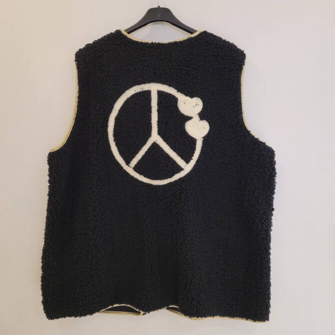 veste sans manche bouclette noir pour femme grandes tailles motif dans le dos